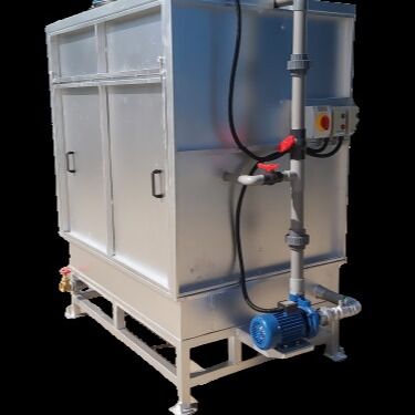 Efficient Water Curtain Cabinet for a Cleaner Spray Painting Environment