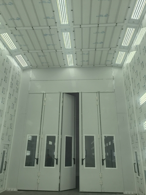 Fold Style Automotive Spray Booths 30kW Riscaldamento elettrico Controllo touch screen PLC
