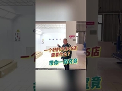 Pre-stazione personalizzabile per la preparazione di vernice su misura per veicoli